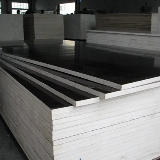 Ván Phủ Phim 1220x2440mm Dày 18mm – Giải Pháp Coppha Bền Bỉ