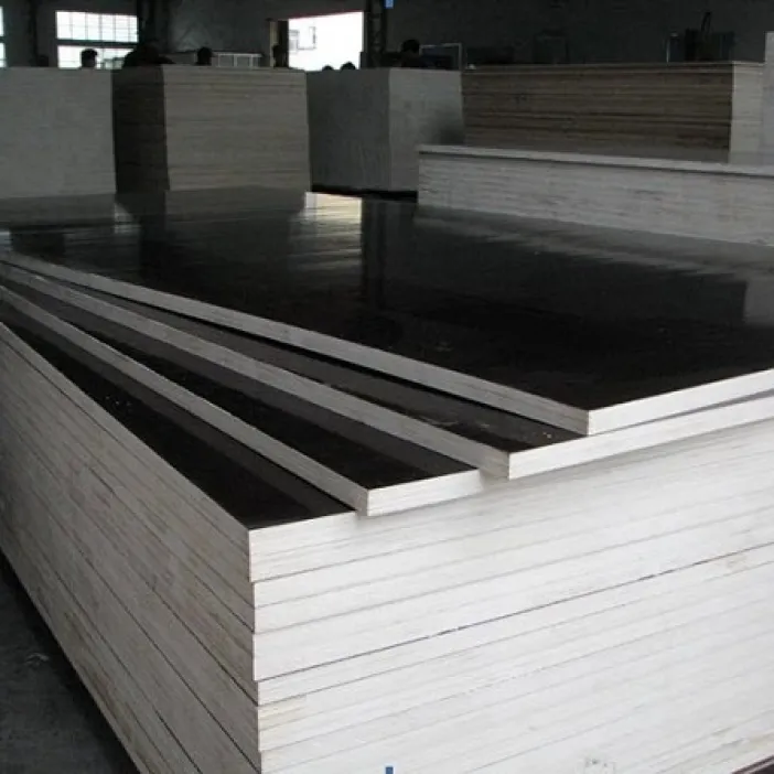 Ván Phủ Phim 1220x2440mm Dày 18mm – Giải Pháp Coppha Bền Bỉ